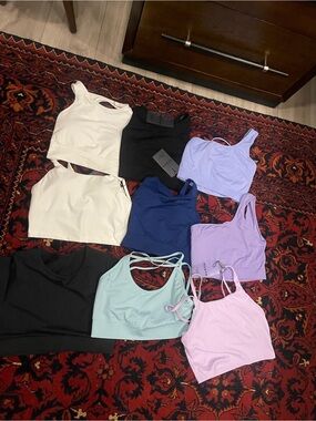 NVGTN Women's Sports Bra Set — White, Black, Navy, Mint, Lavender, Light Pink